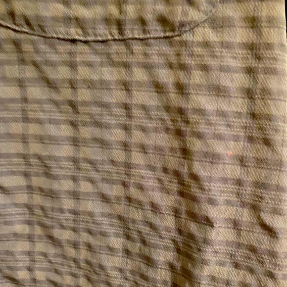 Eddie Bauer Women's Blue Button Up Blouse - Picture 3 of 4